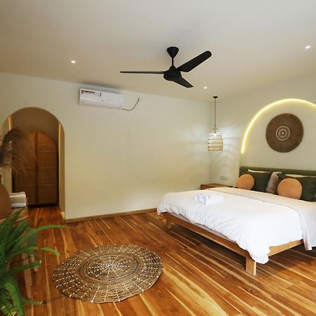 Tiu Oasis Lombok Hotel Kuta  Kültér fotó